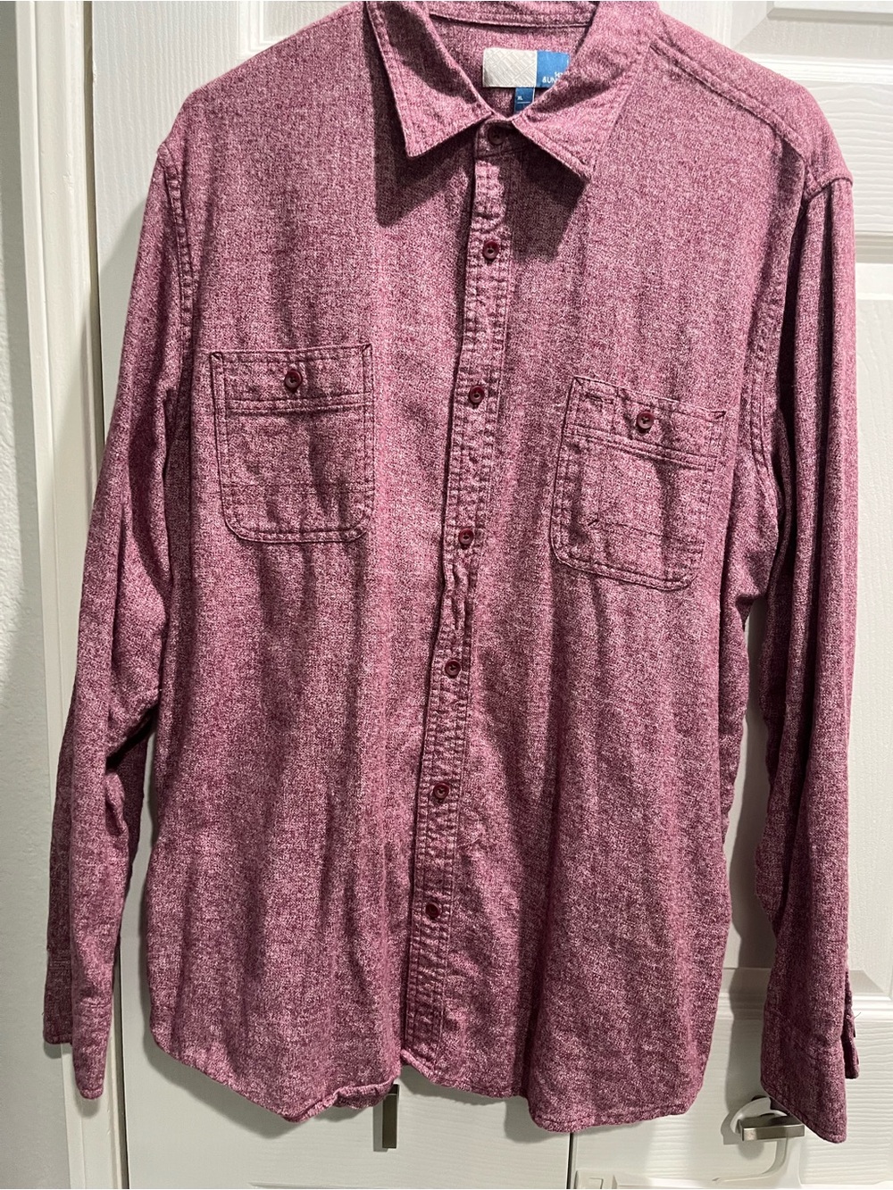 14th & Union Men's Button-Down Shirt in Heathered Mauve